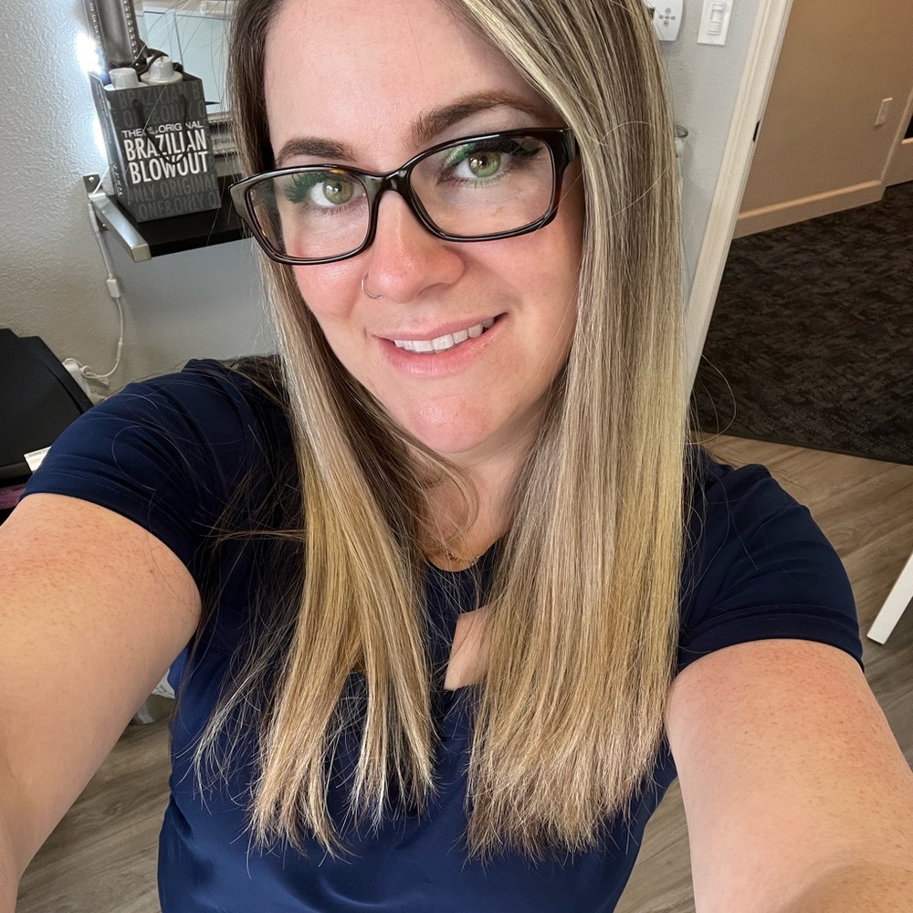 Meet your Posher, Jacquelyn